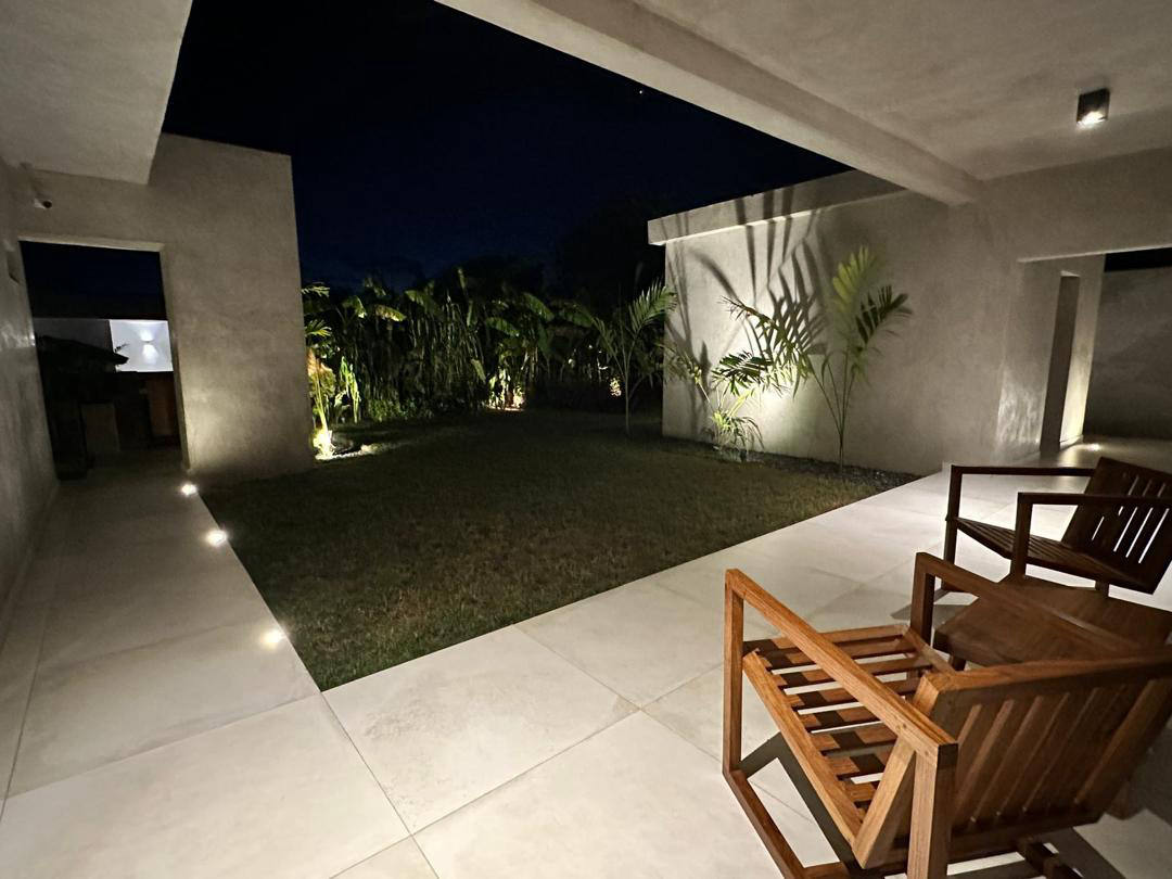 House, 2 691 m²